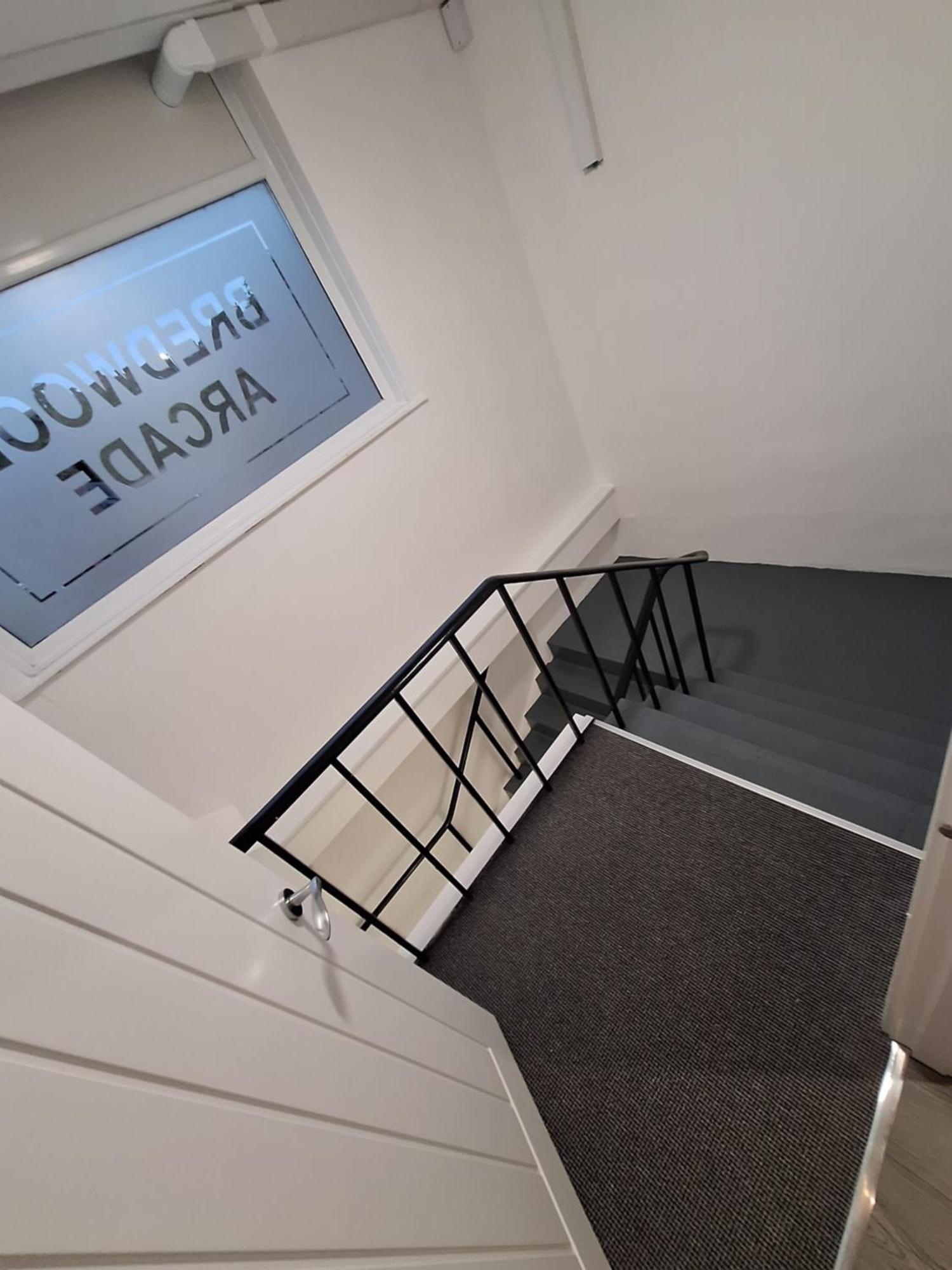 Centre Of The Town Apartment Whitchurch  Exterior photo
